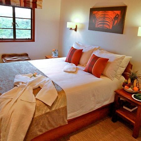 The Ark Lodge Nyeri Bagian luar foto